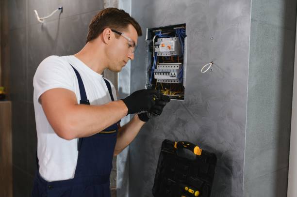 Best Circuit Breaker Repair  in Warren, OR